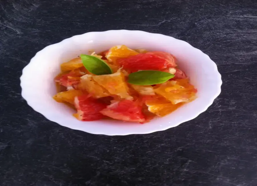 Salade d'agrumes au vinaigre balsamique blanc