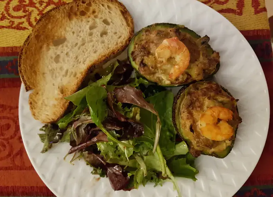 Avocats gratinés aux champignons