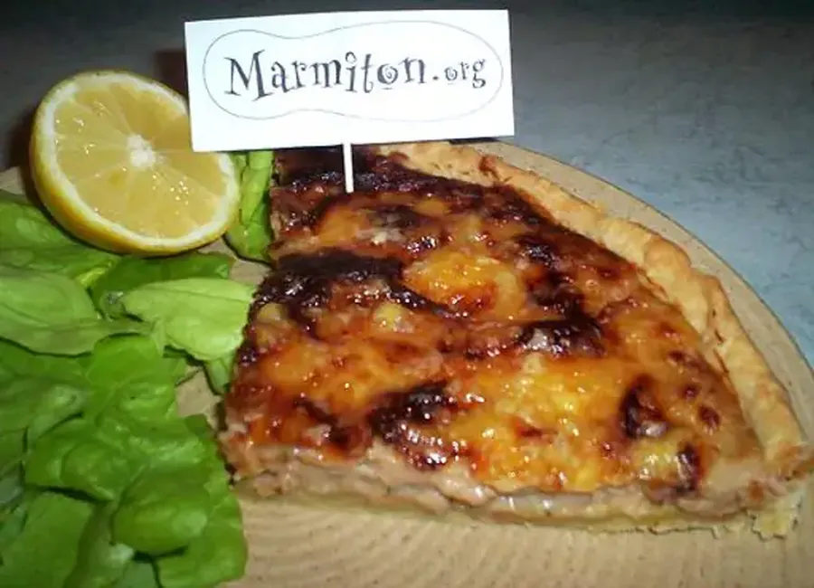 Tarte au thon à la béchamel