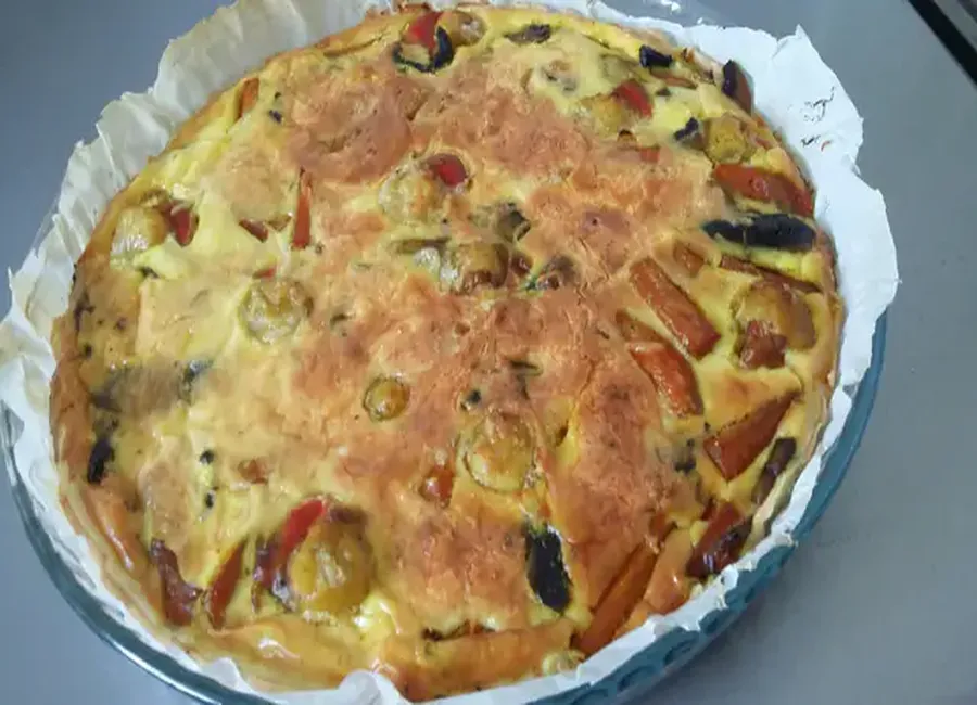 Quiche aux noix de saint-jacques et petits légumes