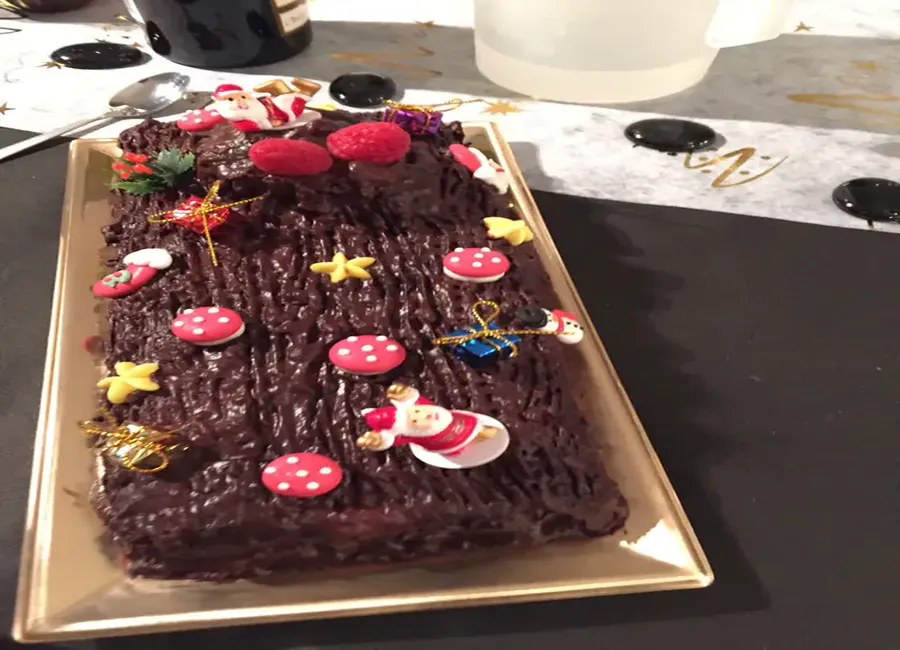 Bûche chocolat-framboises
