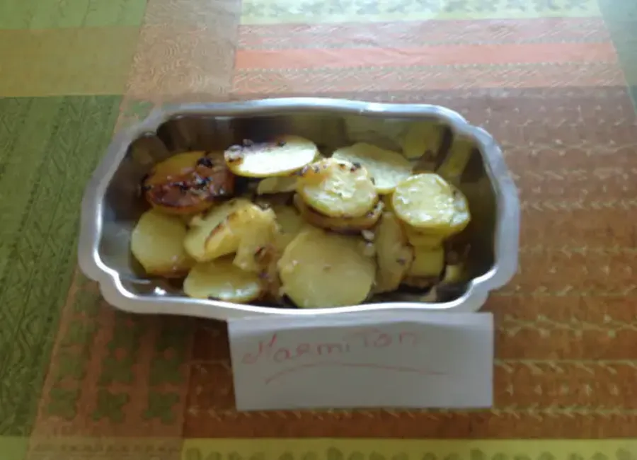 Pommes de terre sautées aux oignons