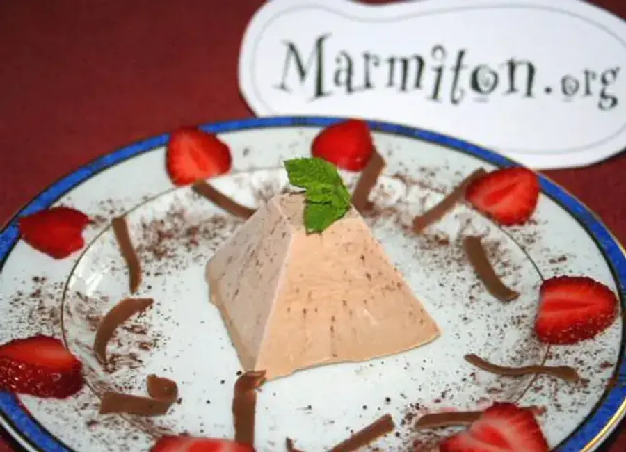 Mousse au praliné glacée