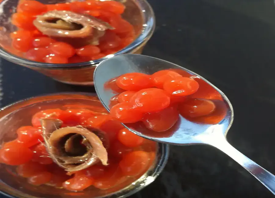 Caviar de tomates au jus de tomates