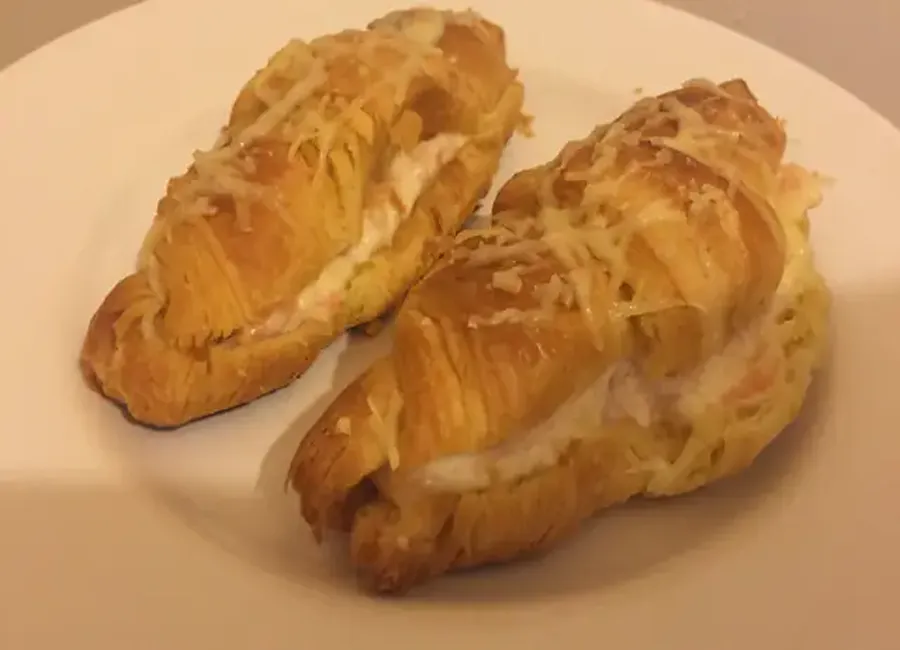 Croissants au saumon fumé