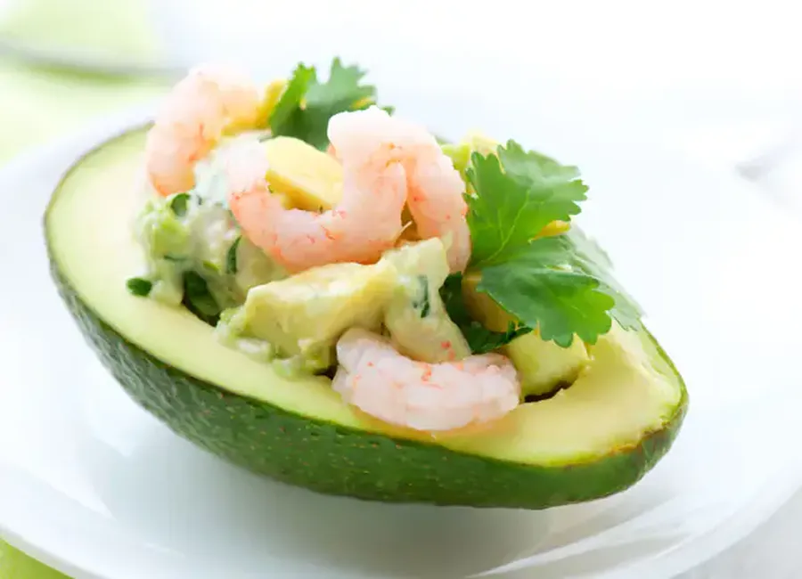 Demi-avocats aux crevettes