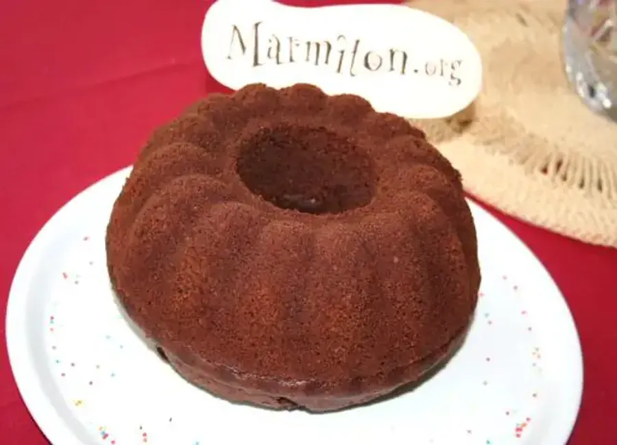 Gâteau chocolat-noisettes prêt en 2 min !