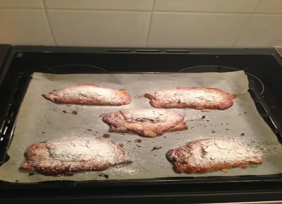 Croissants aux amandes