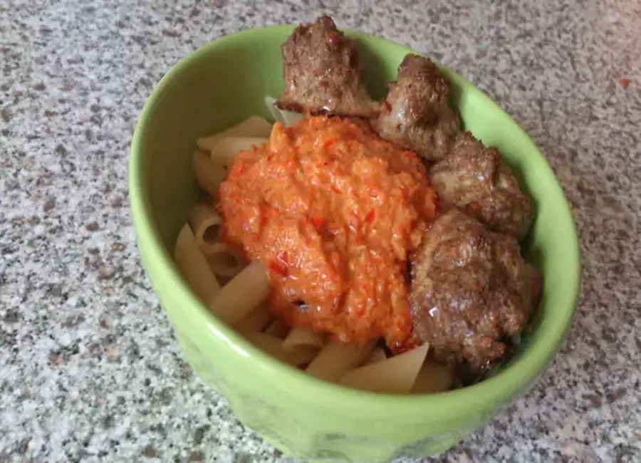 Pâtes sauce aux poivrons
