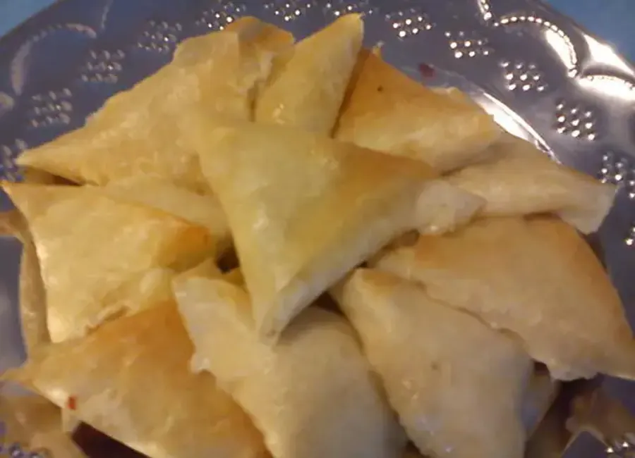 Samoussa au poulet et à la féta