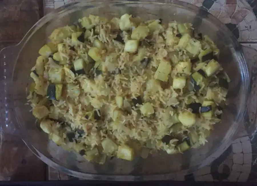 Riz et courgettes au four