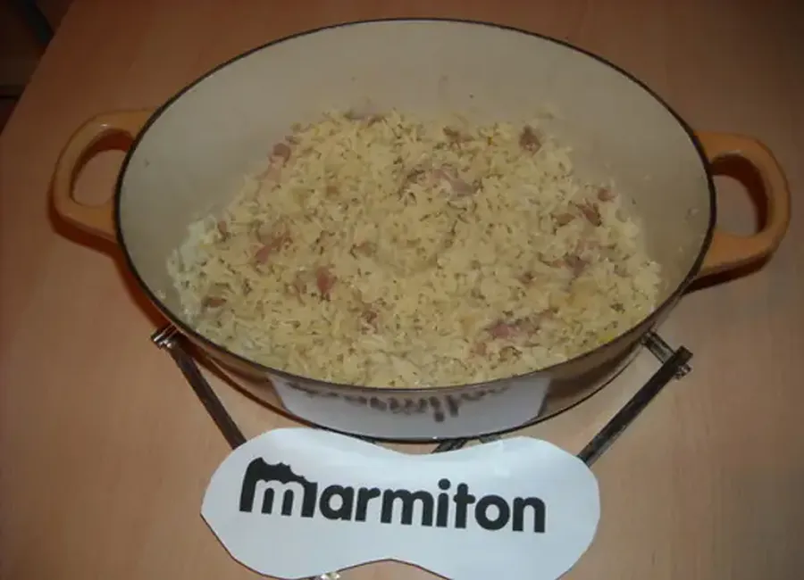 Riz au lard et aux oignons