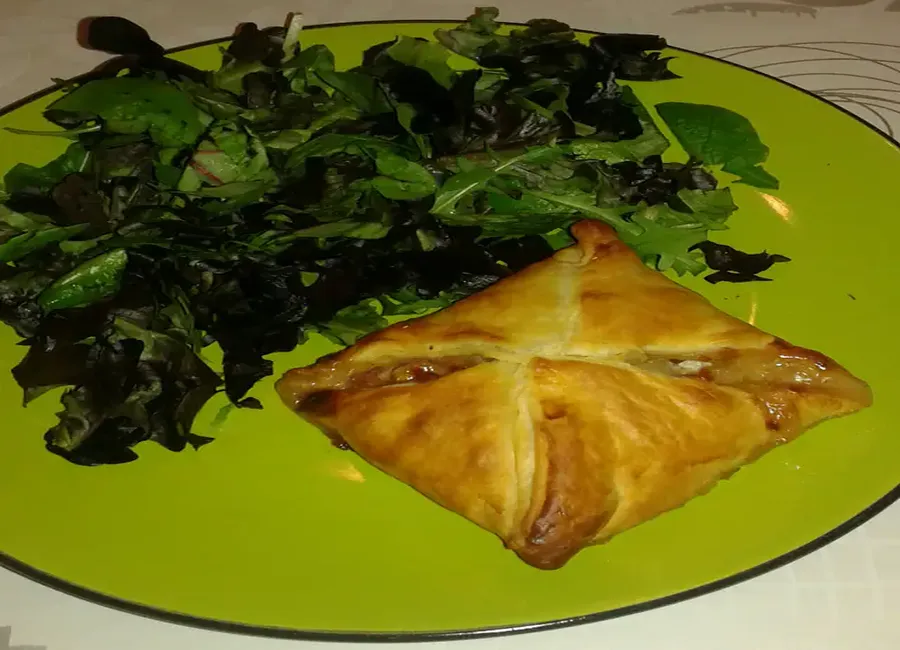 Feuilletés chèvre lardons miel