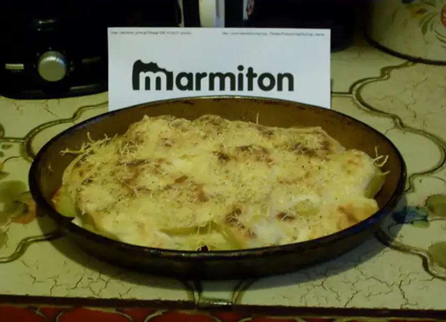 Gratin de pommes de terre en béchamel