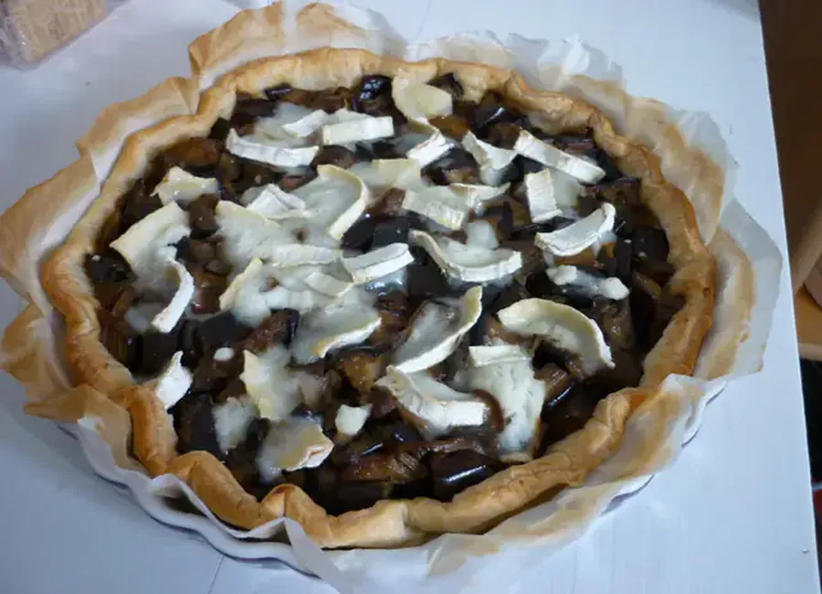 Tarte feuilletée aubergines chèvre
