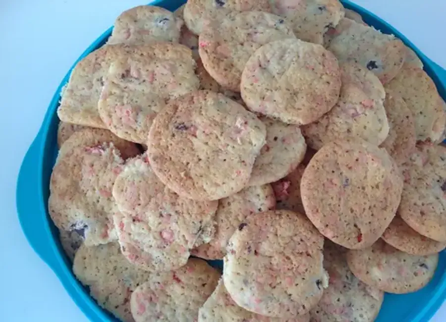 Gros cookies moelleux aux pralines roses