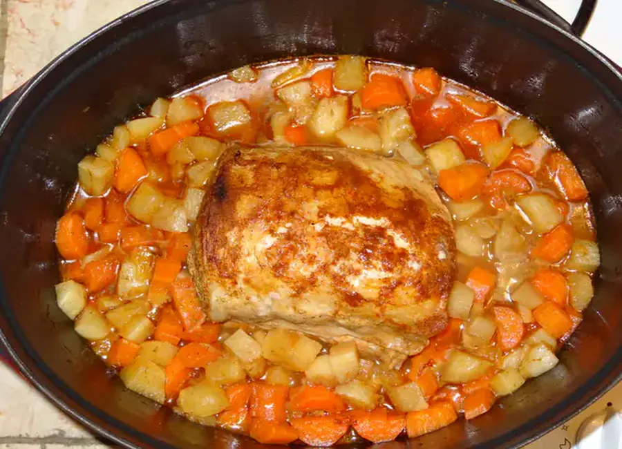 Rôti de porc aux carottes et navets