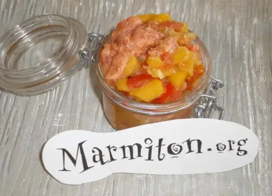 Tartare de saumon à la mangue
