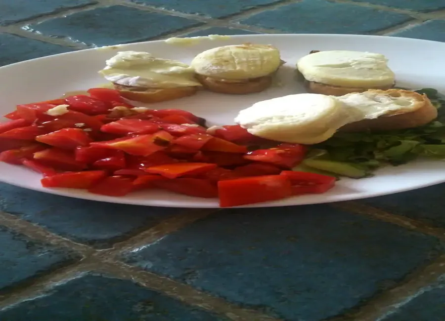 Tartines gourmandes de chèvre chaud