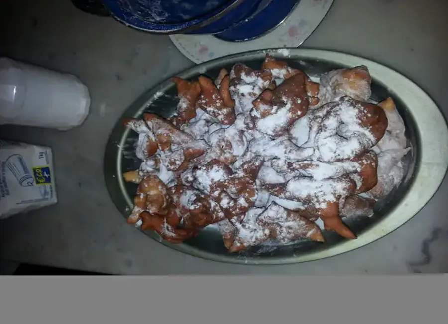 Ganses du carnaval (ou bugnes)