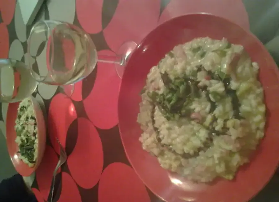 Risotto aux asperges, lardons et comté