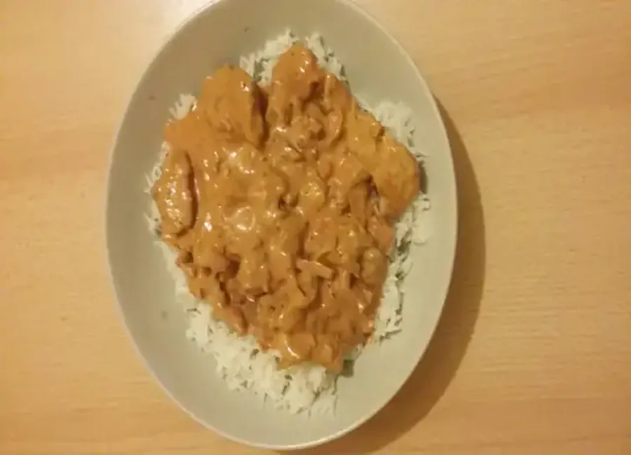 Emincé de dinde aux lardons