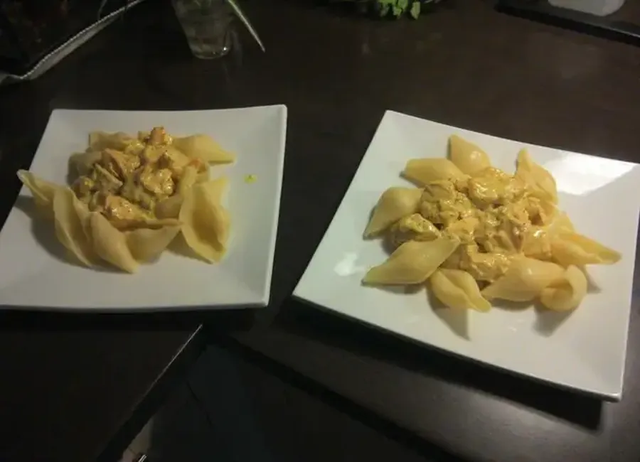 Pennes au saumon fumé et aux crevettes