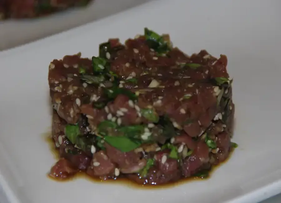Tartare de boeuf aux saveurs asiatiques
