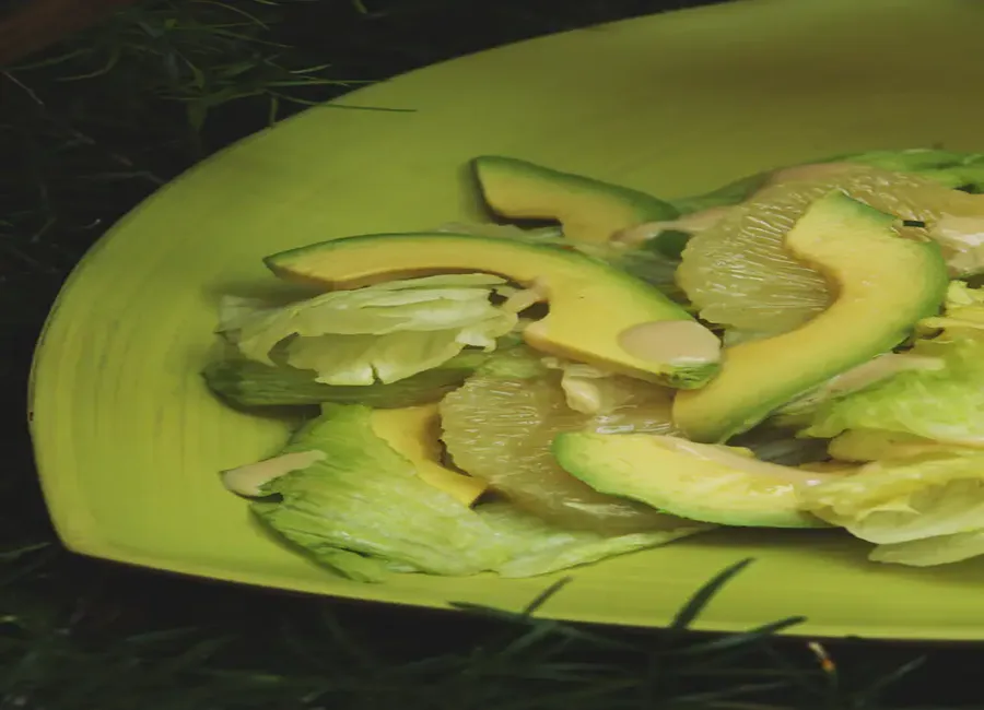Salade de pamplemousse à l'avocat