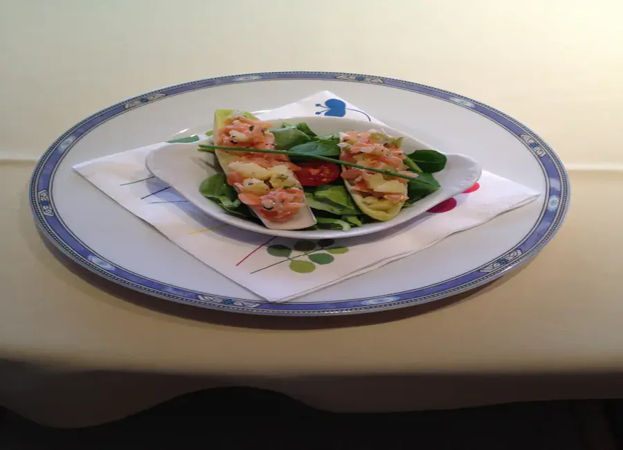 Barquette d'endives saumon-pomme de terre