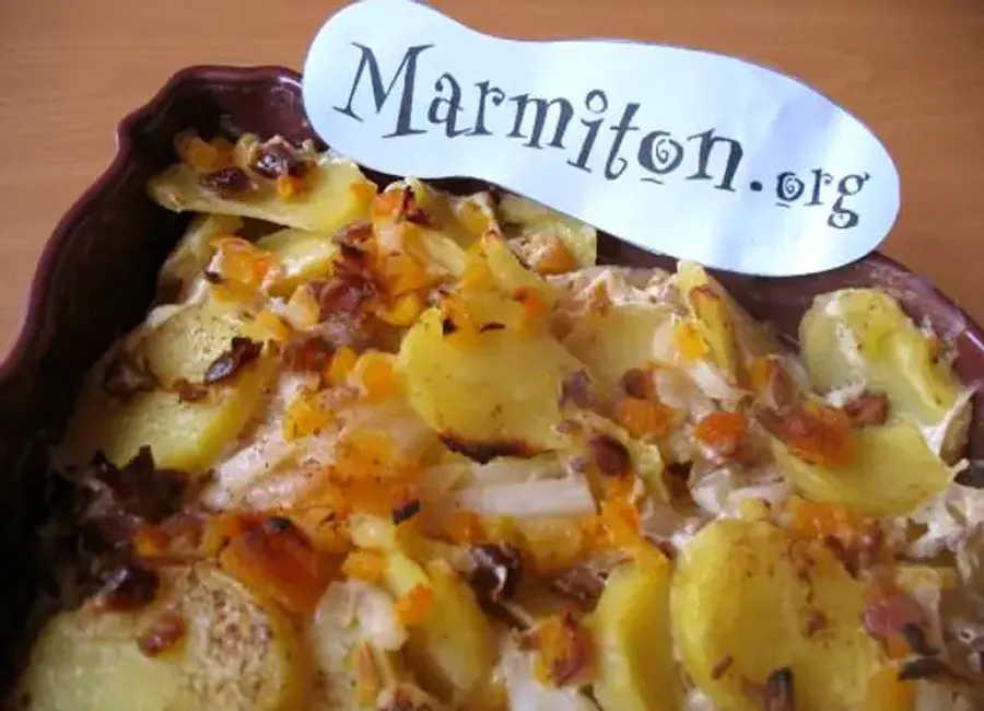 Gratin de pommes de terre et de navets aux fruits secs