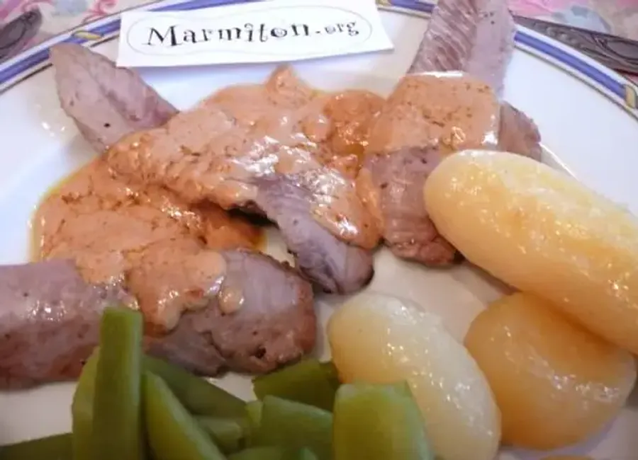 Aiguillettes de canard sauce foie gras