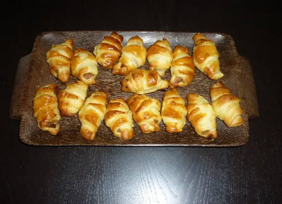 Petits croissants au foie gras