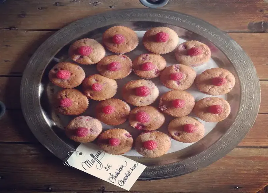 Muffins maxi moelleux aux framboises des cantoches