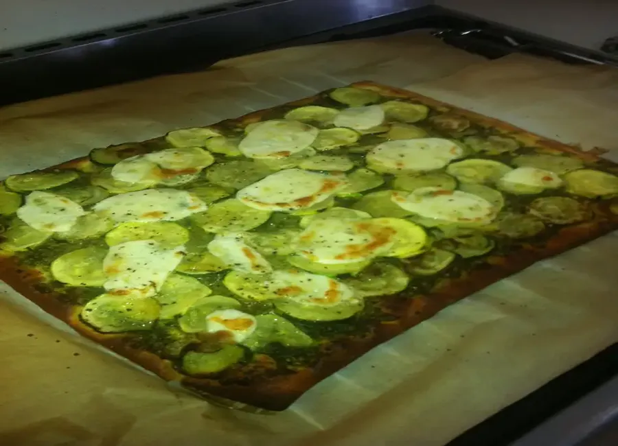 Pizza verte au pesto