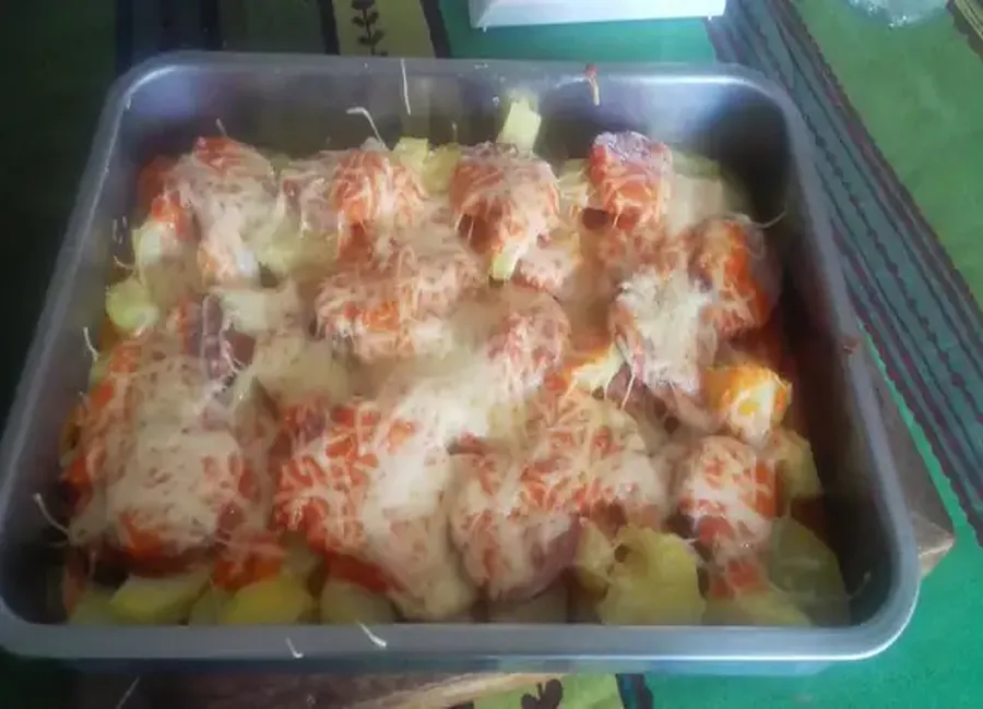 Saucisse de morteau sauce tomate