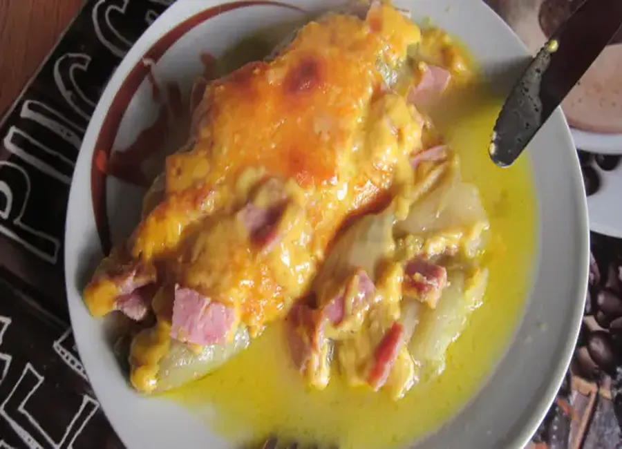 Endives gratinées au cheddar