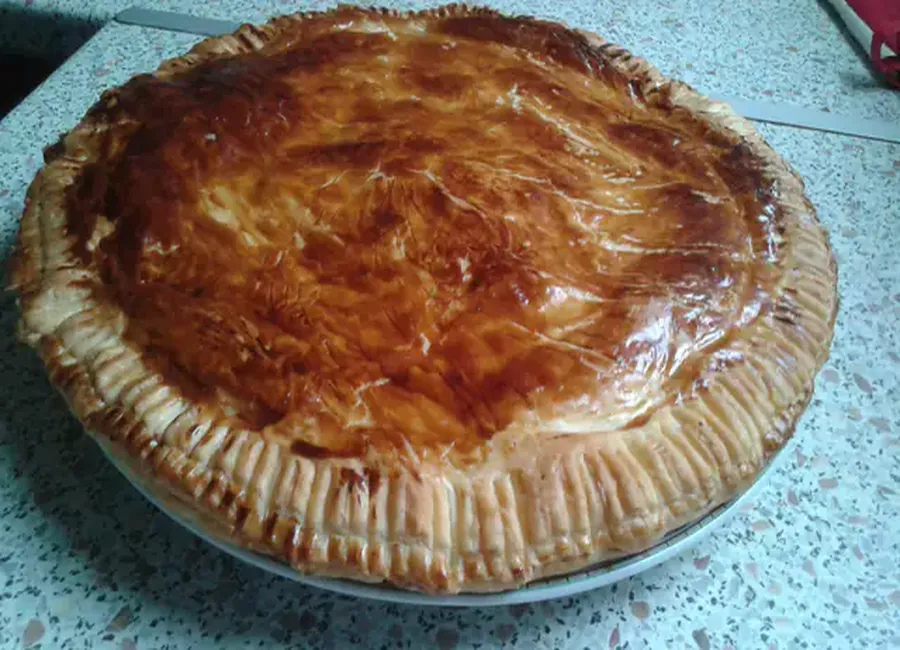 Feuilleté au jambon et au fromage