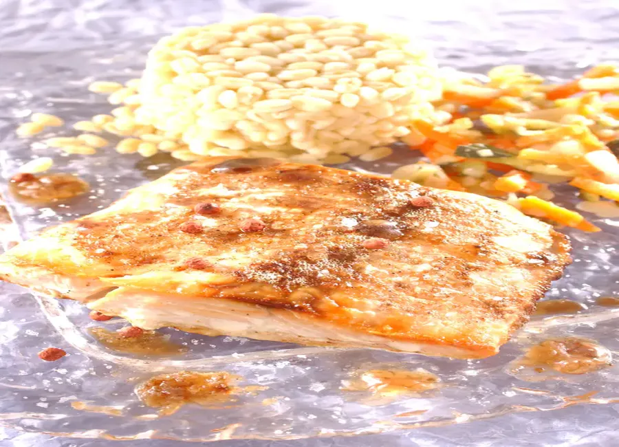 Saumon au beurre d'épices douces
