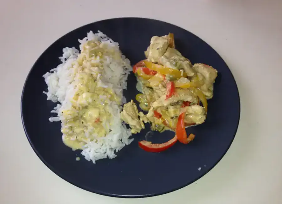 Dinde coco et poivrons