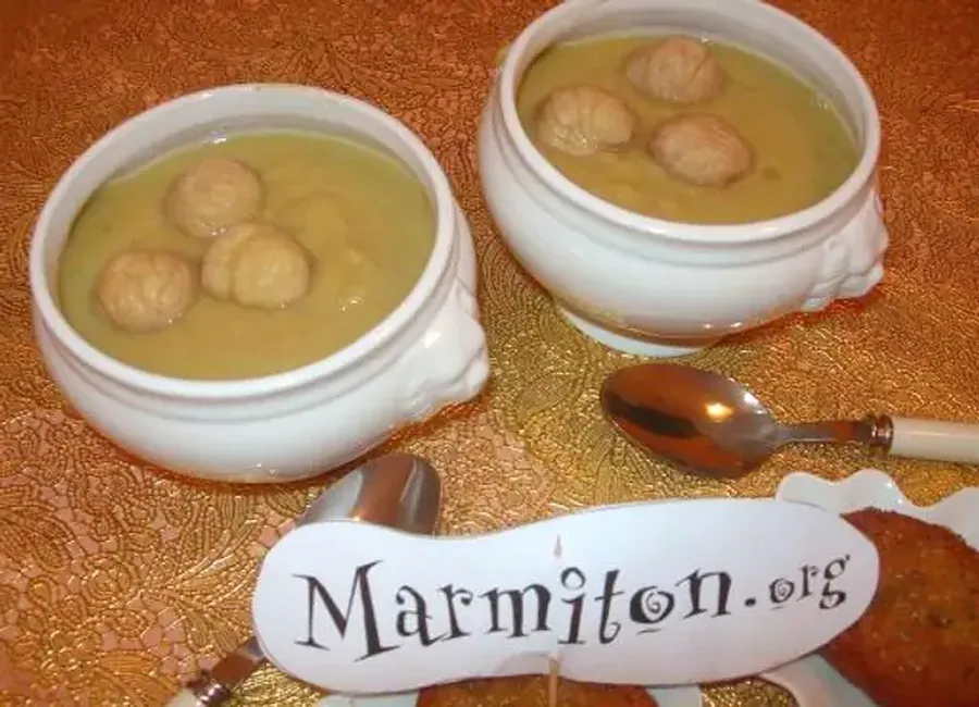 Velouté de poireaux et marrons