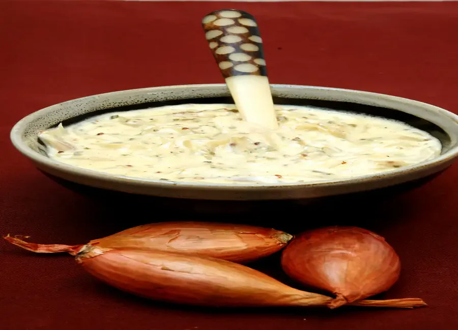 Sauce crémeuse échalote estragon