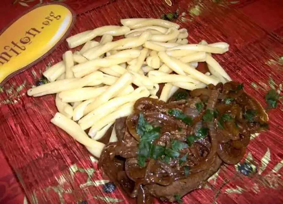 Foies de veau aux oignons