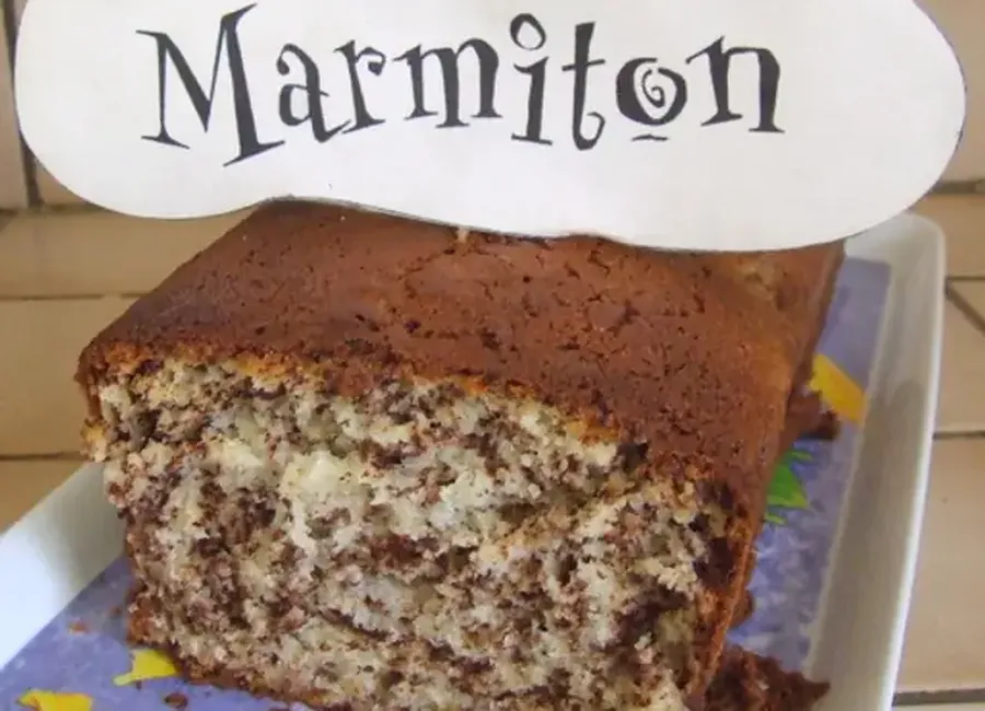 Gâteau au yaourt, bananes et chocolat