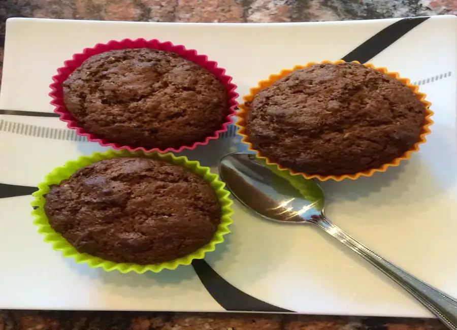Muffin au chocolat, citron, miel et gingembre