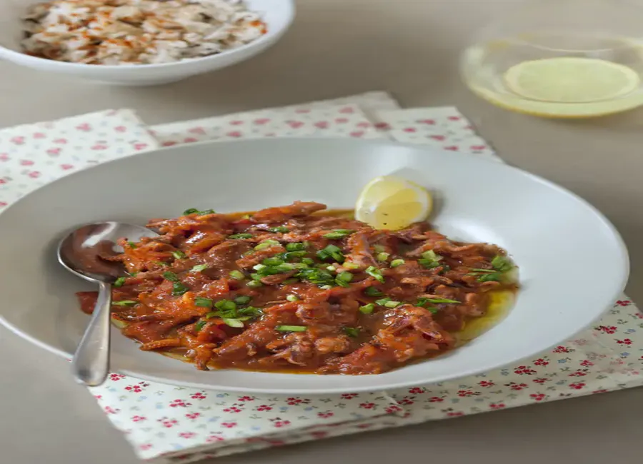 Chipirons / calamars à la tomate (pays basque)