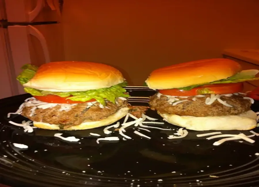 Burger assaisonné comme un tartare