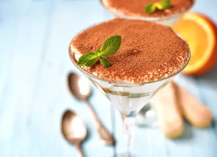 Tiramusu aux fraises et liqueur d'orange