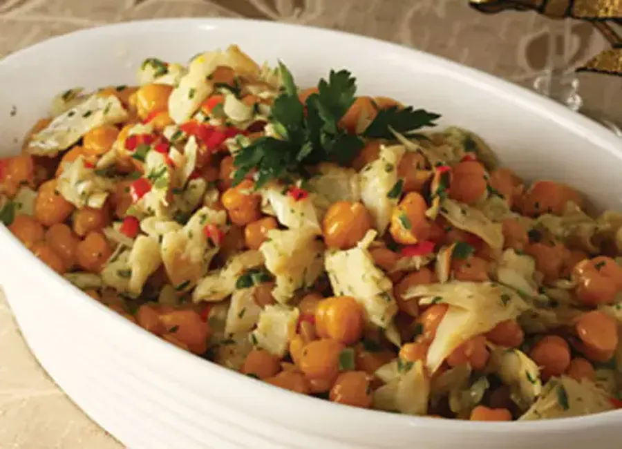 Salade portugaise à la morue et aux pois chiches