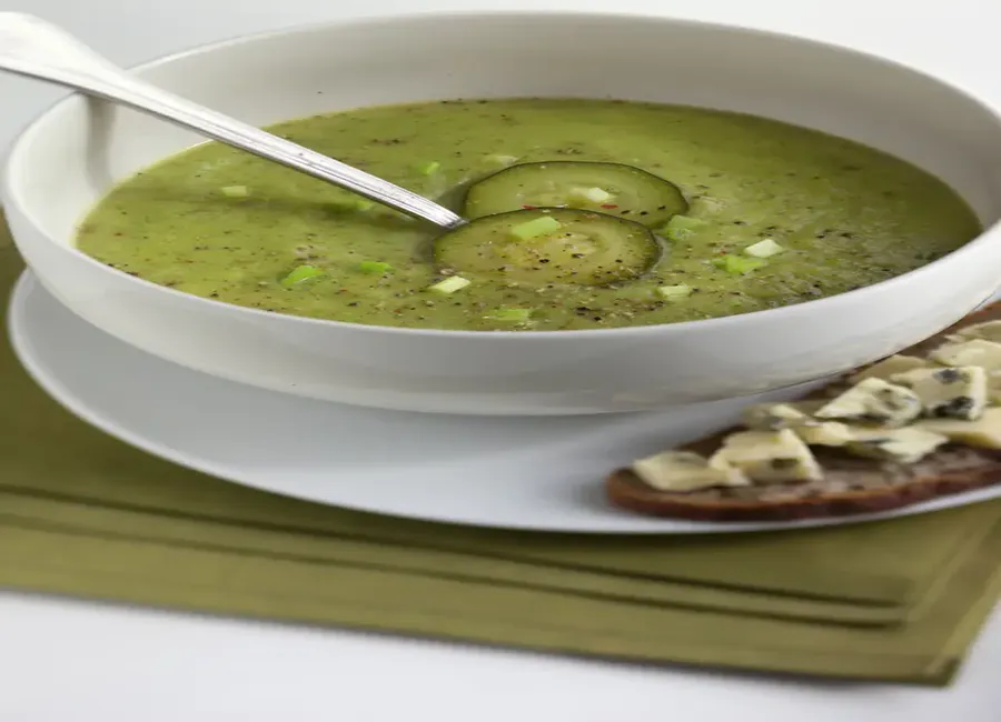 Soupe de courgettes au bleu d'auvergne